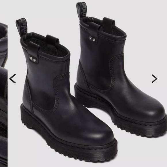 Dr. Martens Shoes - Dr. Martens women’s ankle boots Sz 8 Anistone Lo Leather black bikercore NWOT